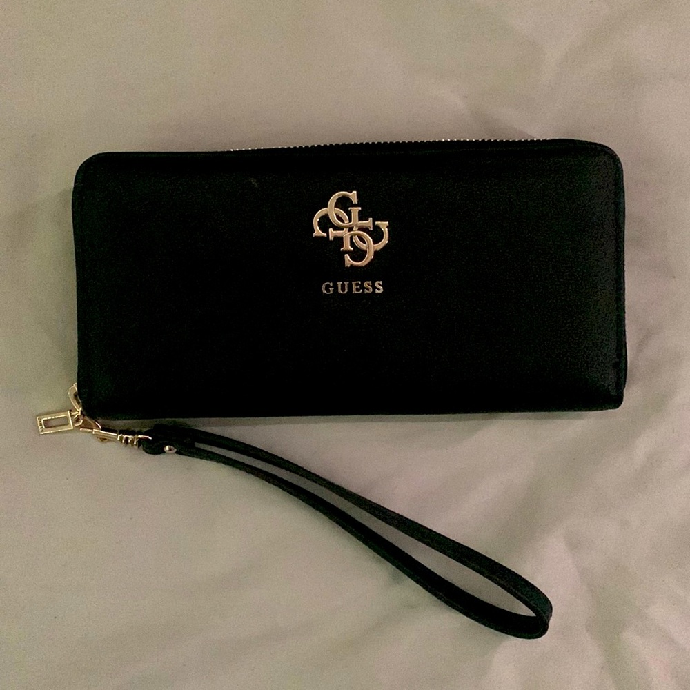 Guess Wallet